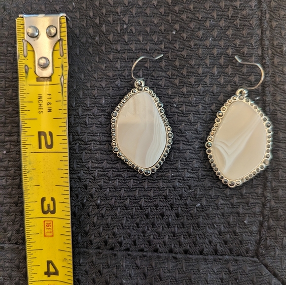Cream and Silver tone statement earrings - Picture 1 of 2